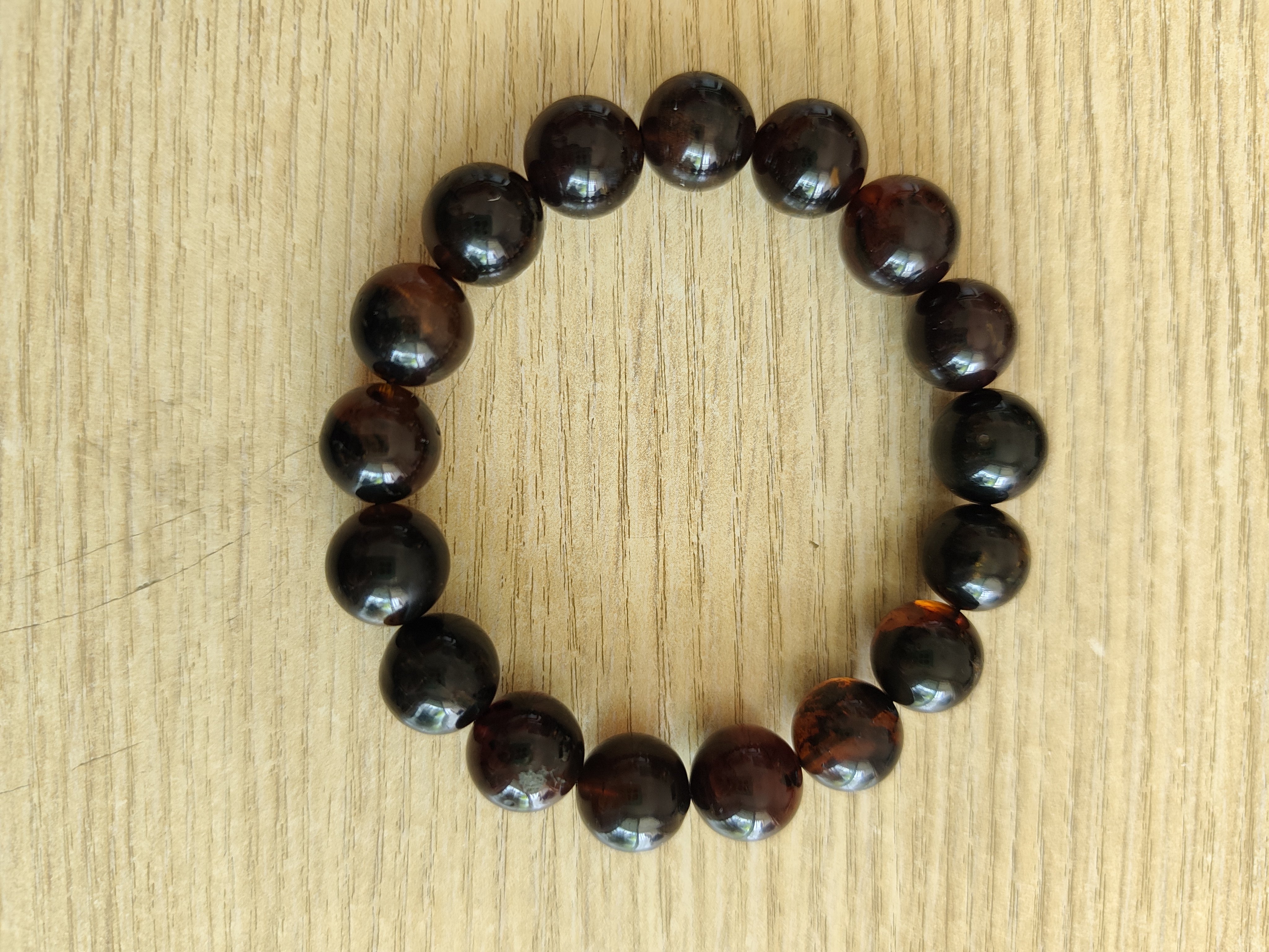 天然琥珀蜜蜡缅甸海藻珀药珀12.5 mm手串棕红底有坑特价优惠