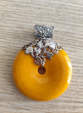 中东老蜜蜡吊坠欧洲回流老花蜡925银镶嵌花朵珐琅掐丝大吊坠