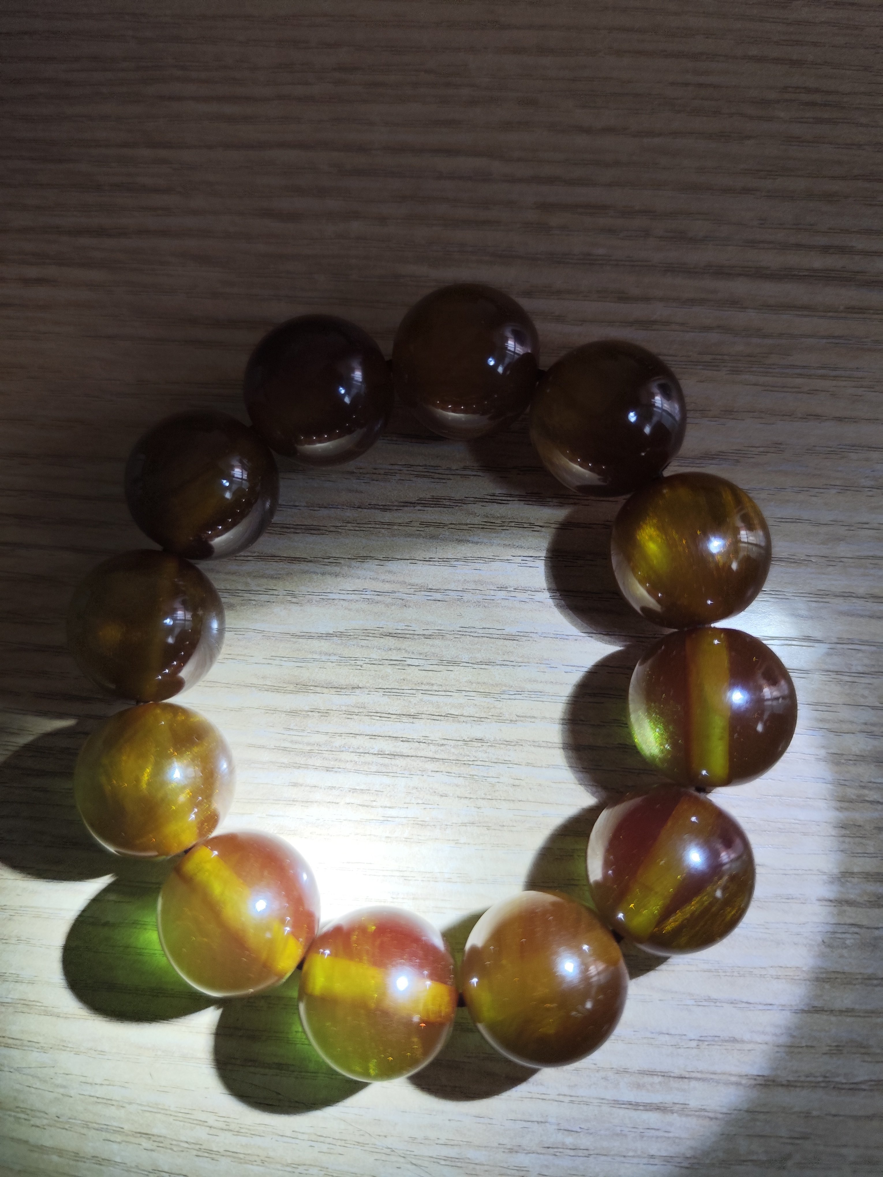 中东蜜蜡红面清水蓝带金沙大手串变色款20mm
