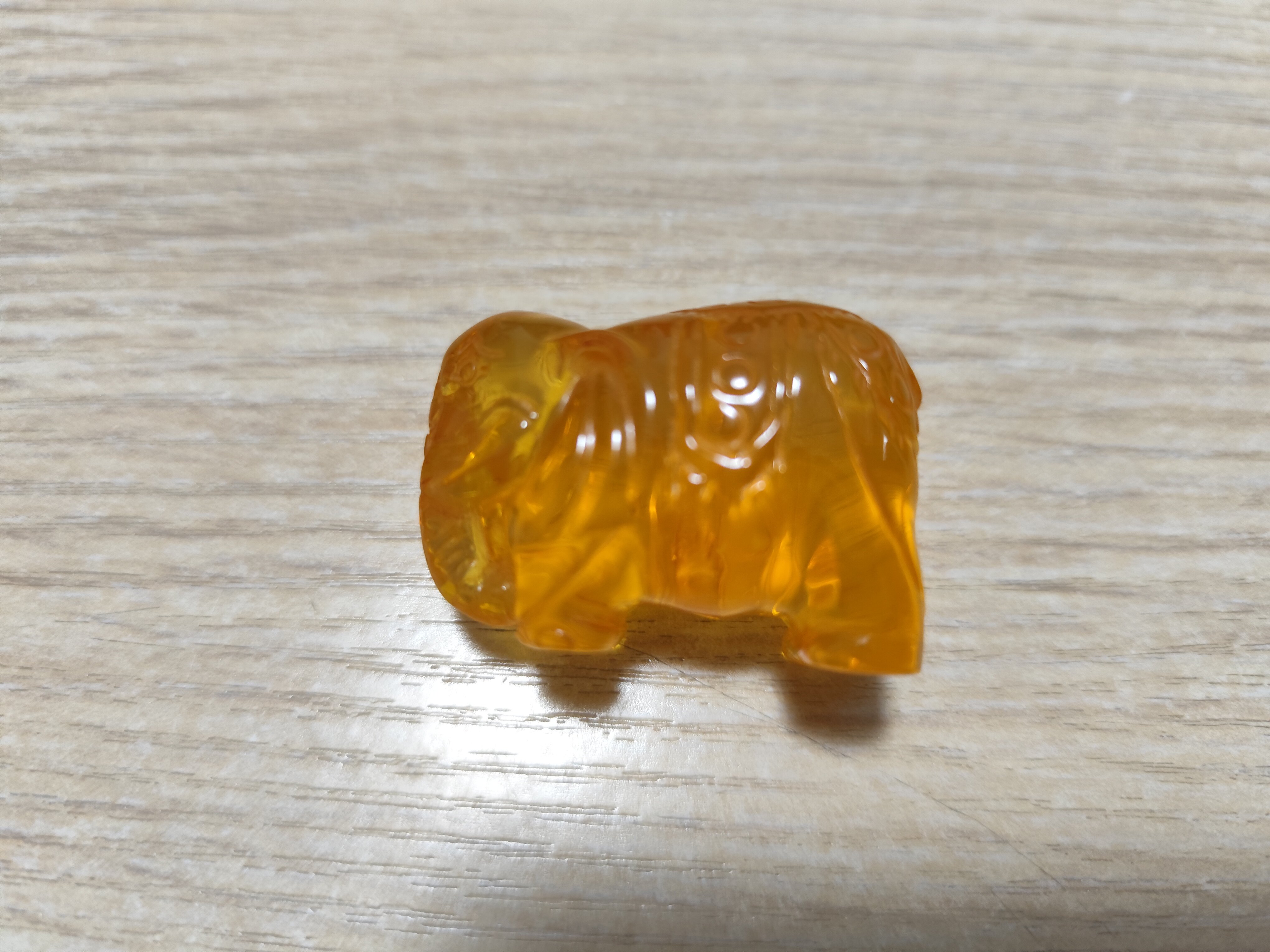 中东蜜蜡黄晶蜡雕刻大象吊坠摆件