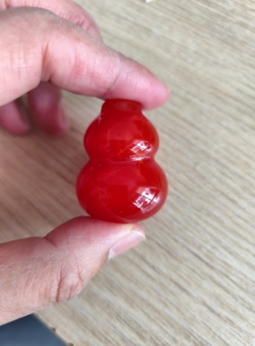 蜜蜡挂件时尚风饰品项坠特价包邮