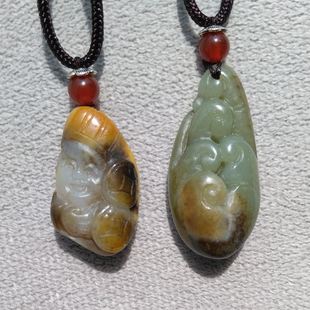 新疆和田玉籽料吊坠真皮天然青花青白玉黄皮貔貅佛公精雕挂件送礼