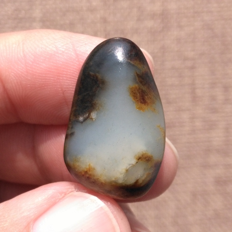 新疆和田玉籽料原石吊坠纯天然黑皮白玉水滴形玉石手链随型男女款