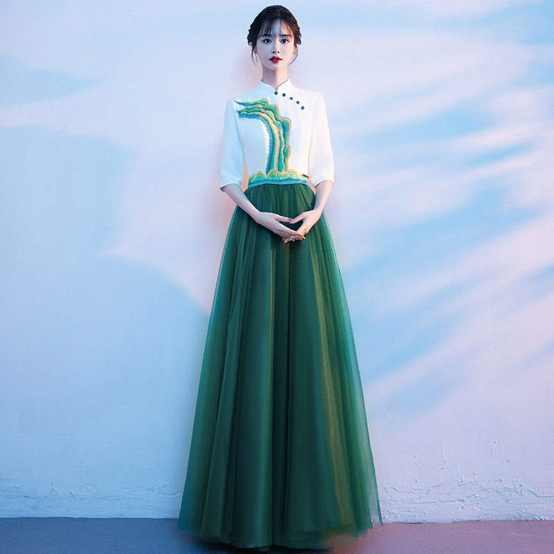 绿色合唱团演出服2025新款中国风诗歌朗诵古筝表演指挥晚礼服裙女