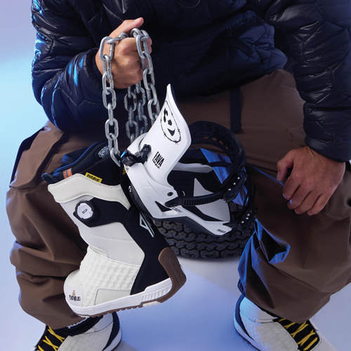 27新款预定32单板滑雪鞋