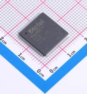 A3P250-VQG100I VQFP-100(14x14) 可编程逻辑器件(CPLD/FPGA)