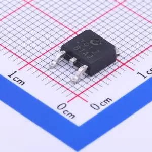 CJ7912 TO-252-2L 输入35V 输出12V 1.5A 线性稳压器(LDO)