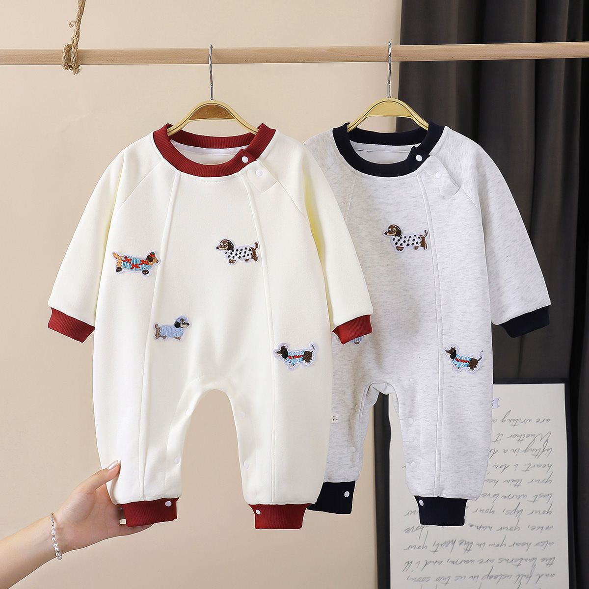 婴儿连体衣卫衣打底哈衣