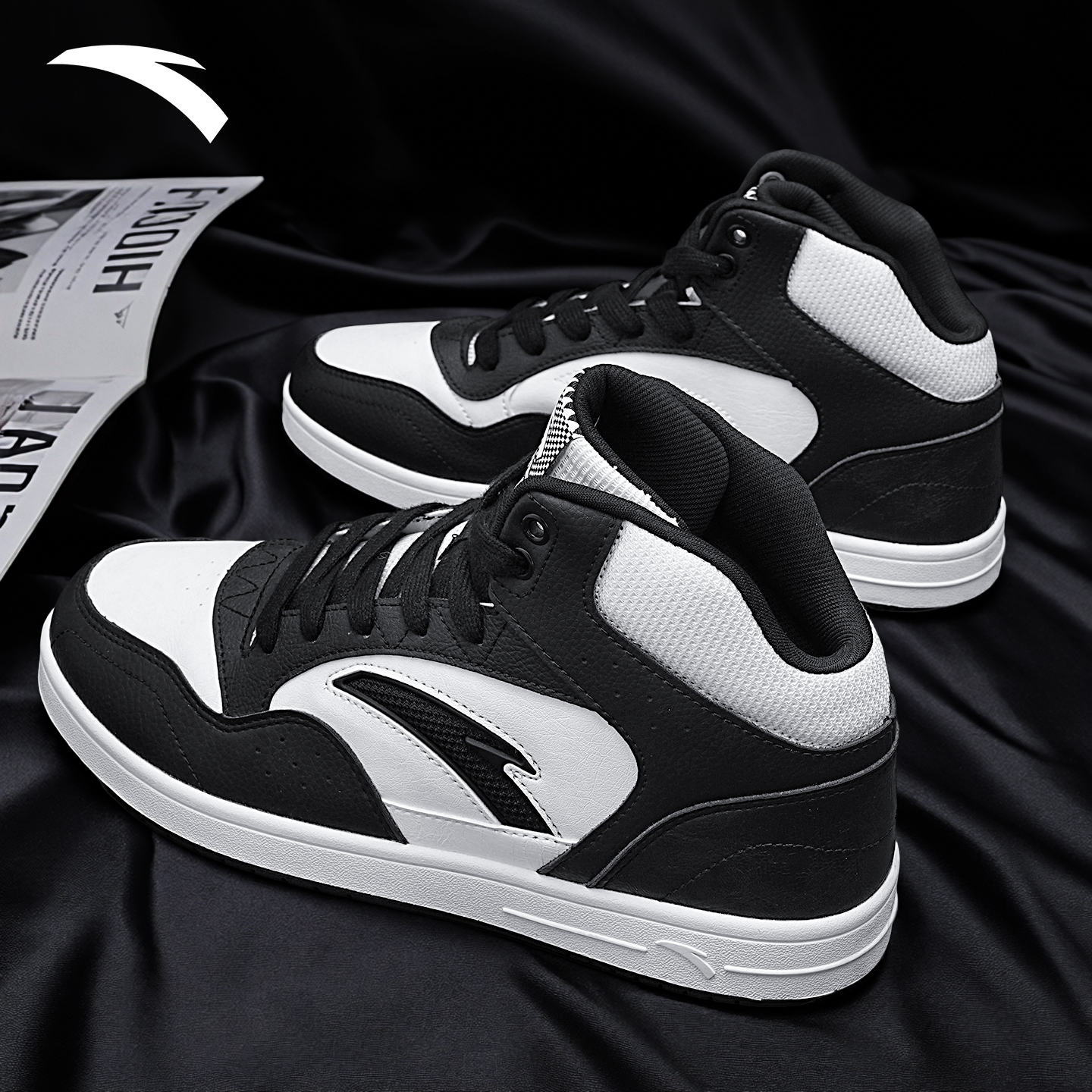 安踏高帮板鞋男鞋2025冬季新款