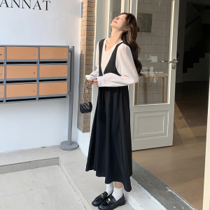 撞色拼接假两件连衣裙女2025春季新款法式设计感收腰显瘦A字长裙图片