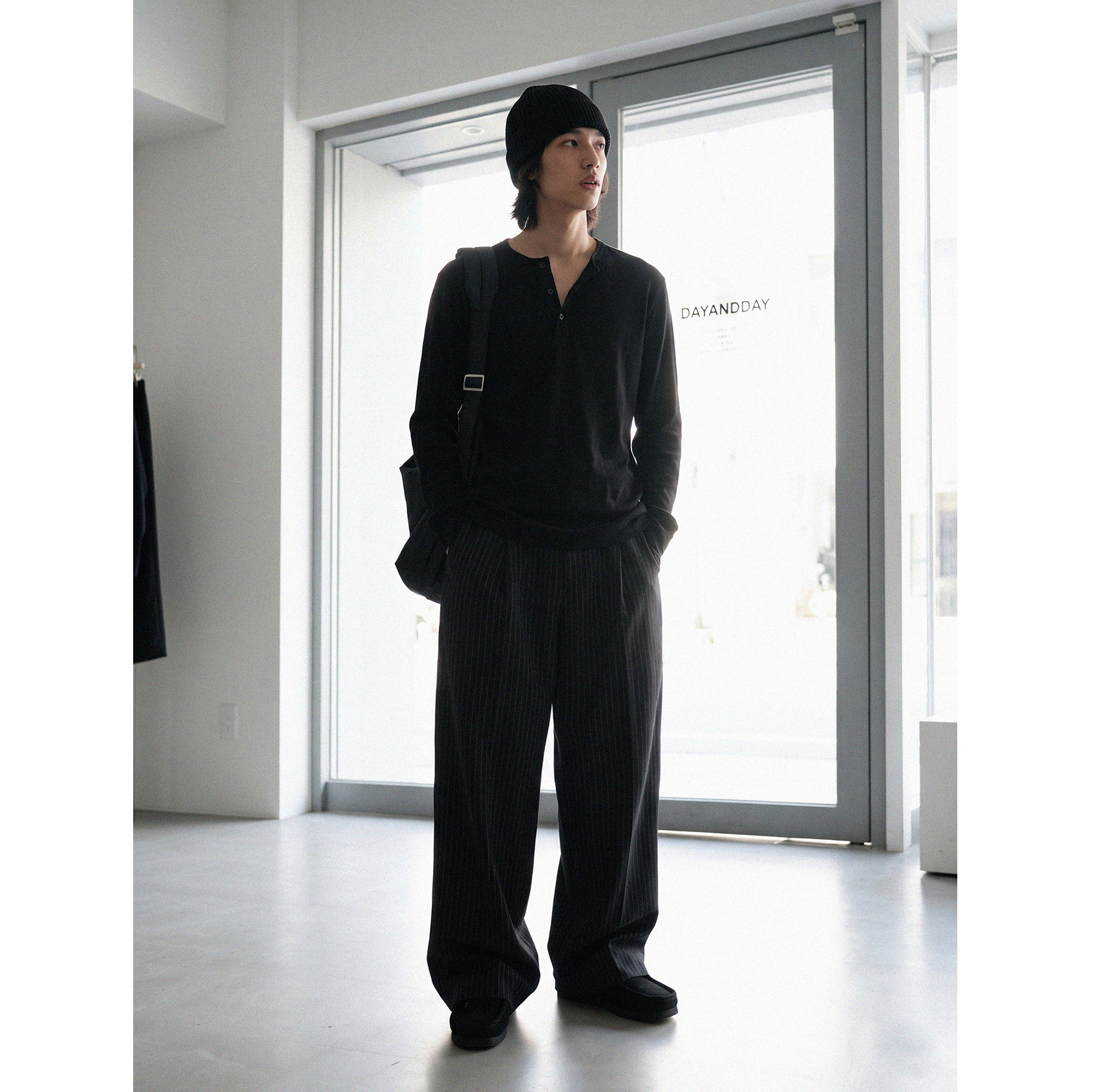 男士黑色条纹宽松阔腿百搭长裤