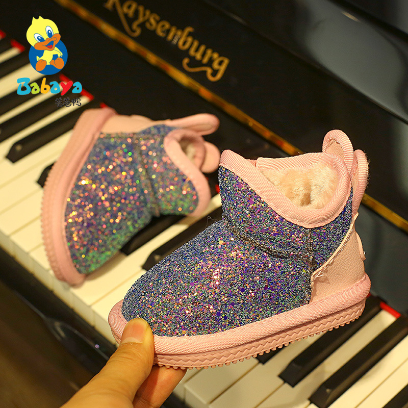 清仓芭芭鸭儿童雪地靴2025冬季新款女童加绒加厚棉靴子保暖棉鞋