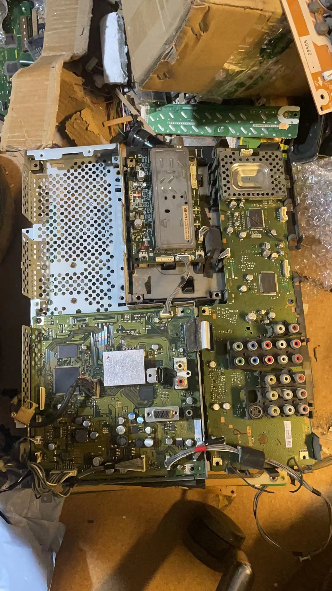 原装索尼KLV-40V200A 主板1-869-852-21 配屏 LTZ400WT-LH1