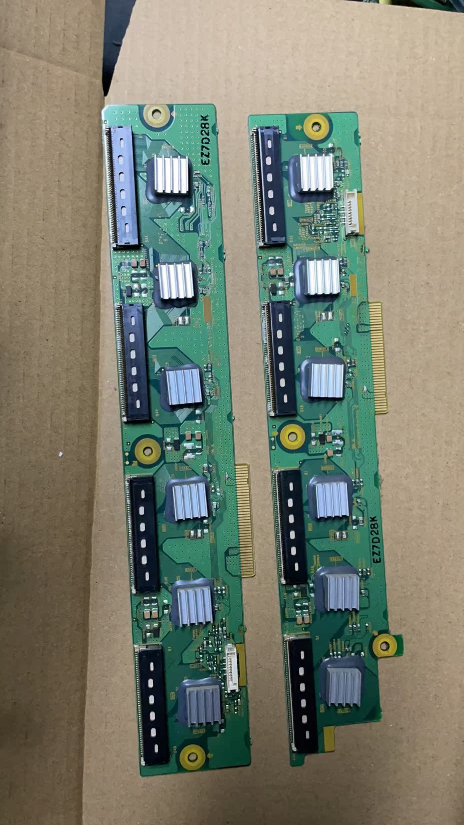 原装松下缓冲板TH50PV70C TNPA4188 TNPA4189 一对价