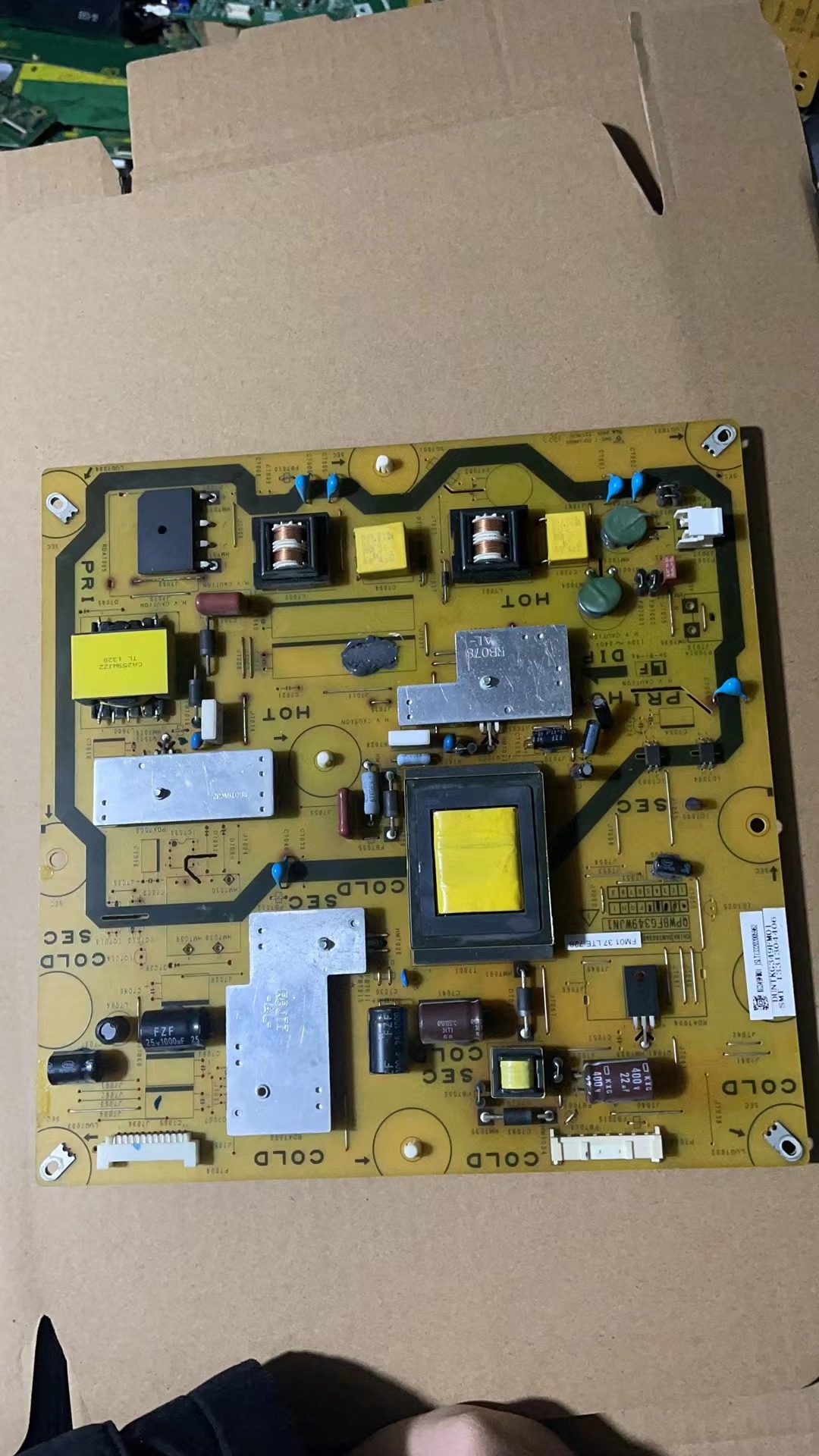 夏普LCD-40LX235A/260A 40NX116A /DS30A电源板QPWBFG349WJN1