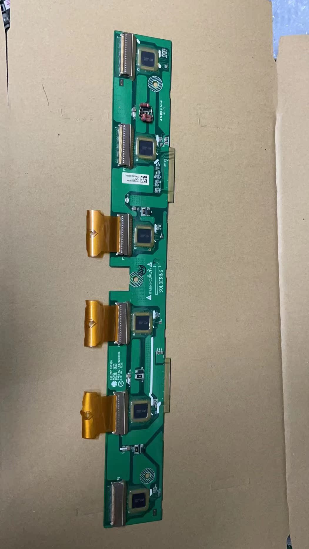 LG 42PC1RV-CJ LG42V8缓冲板6871QDH918A 6870QKE010A