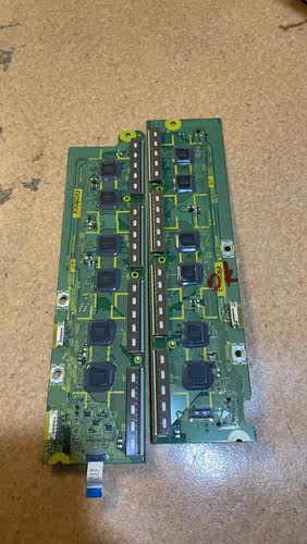 松下TH-P46U20C/46S25C/46GT20C/46G20C缓冲板TNPA5089 TNPA5088