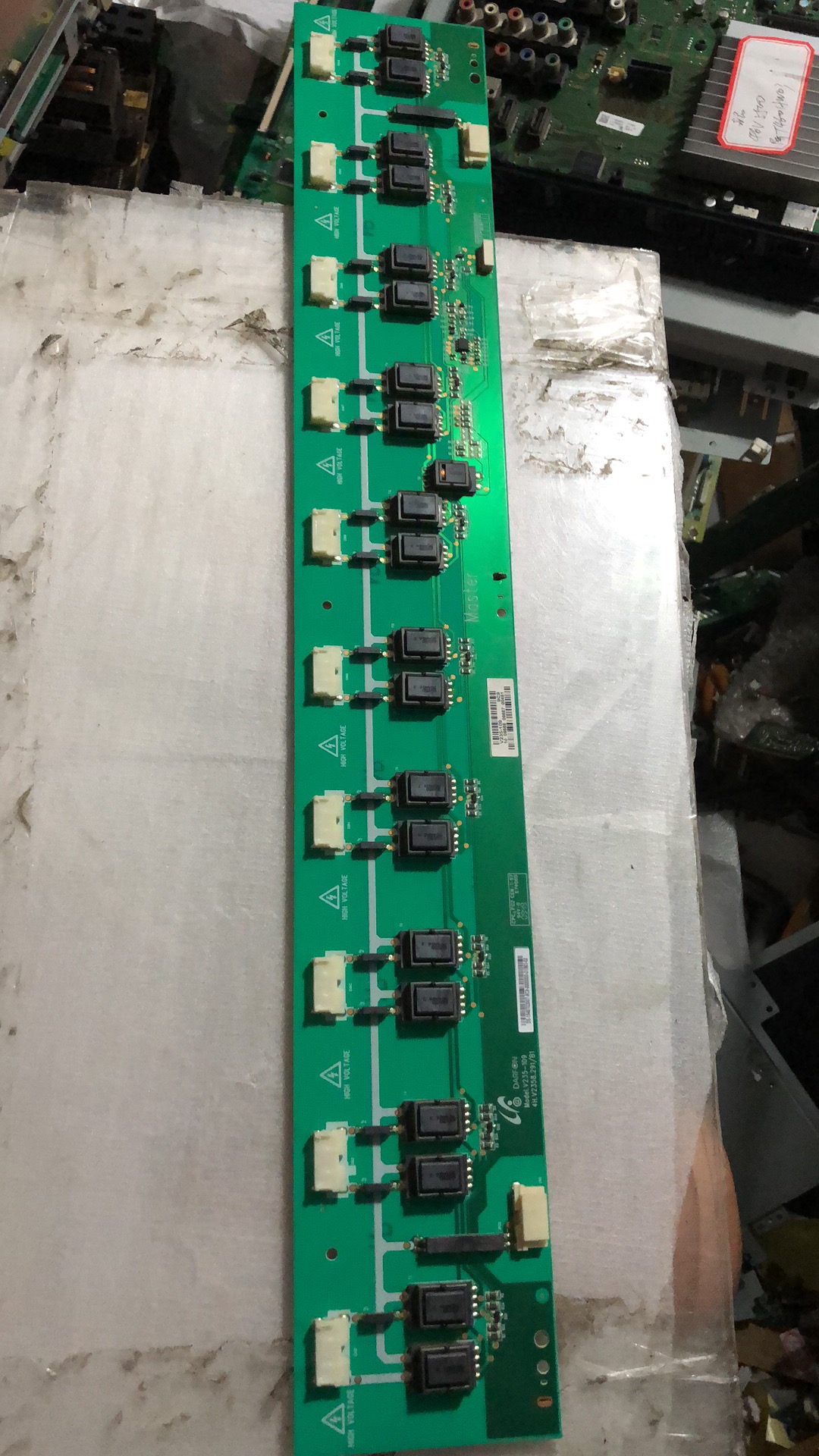 原装TCL L46P10FBEG L46V10FBE高压板4H.V2358.291/B1 背光板实拍