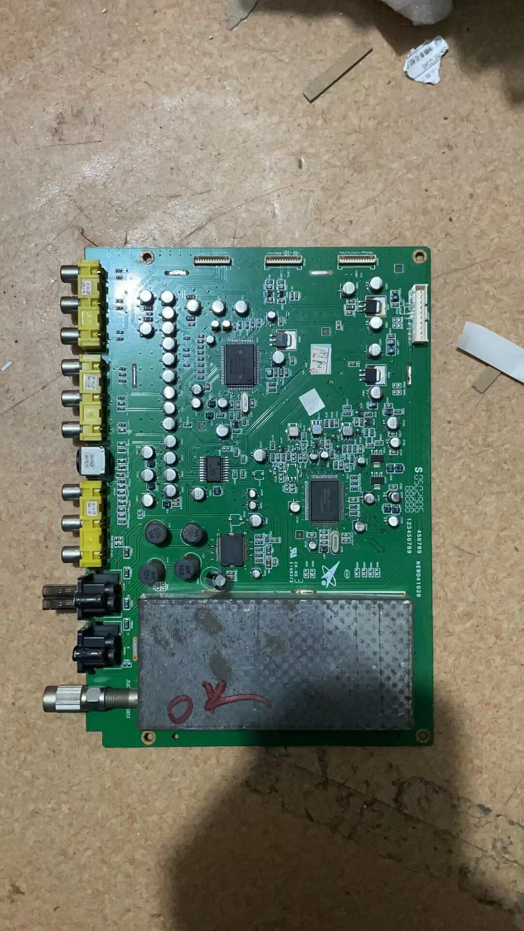 原装长虹PT4206 主板 高频板JUC7.820.1003 配屏S42SD-YD05 - 实物图