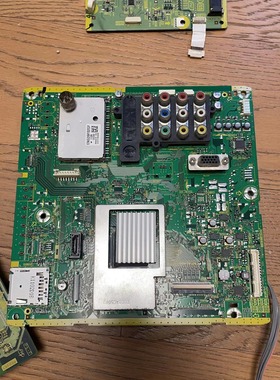 原装拆机松下TH-L32X20C主板 TNP4G466(3)A配屏AX080A072G测好