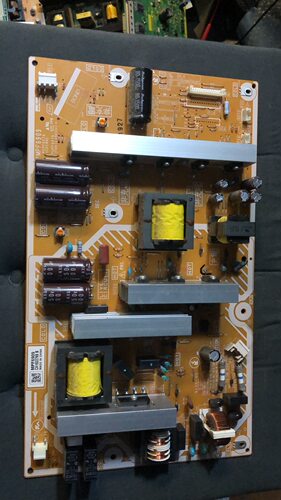 松下TH-P42U33C TH-P50C30 TH-P50C33电源板MPF6909 PCPF0276