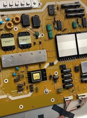 L55WT55C A松下  电源板  CT31004 U84PA-E0011754B