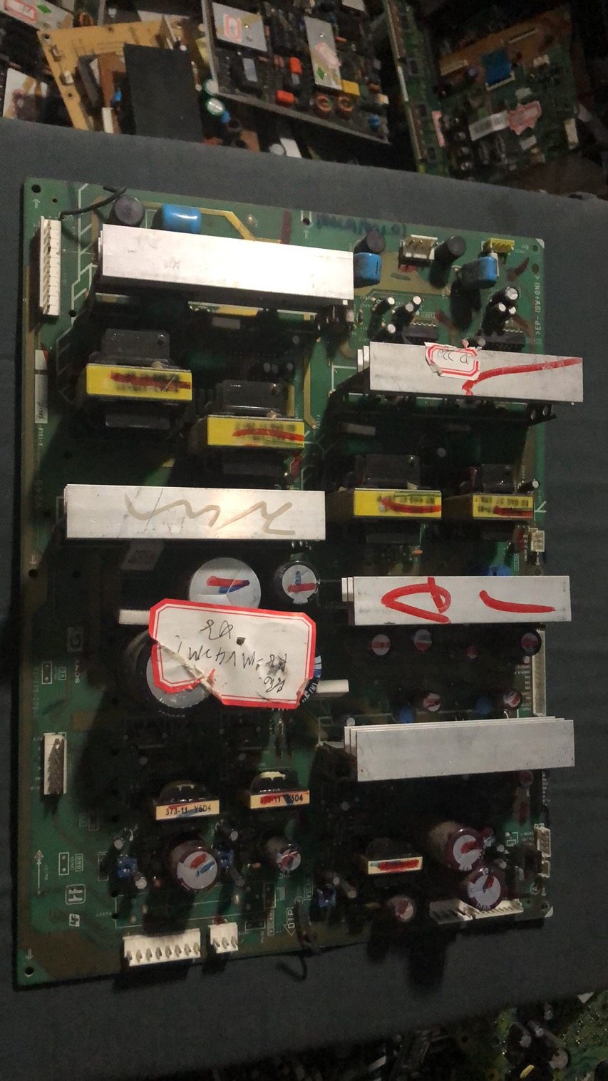 索尼KE-MV42M1电源板1-862-611-14