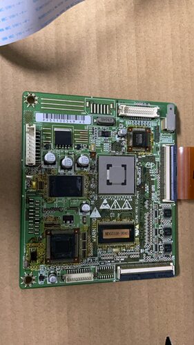 原装日立42PD7900TC 逻辑板ND25001-D051