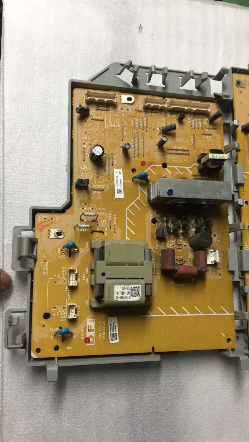 索尼KLV-46W300A/X300A电源板1-873-817-12 1-874-032-12