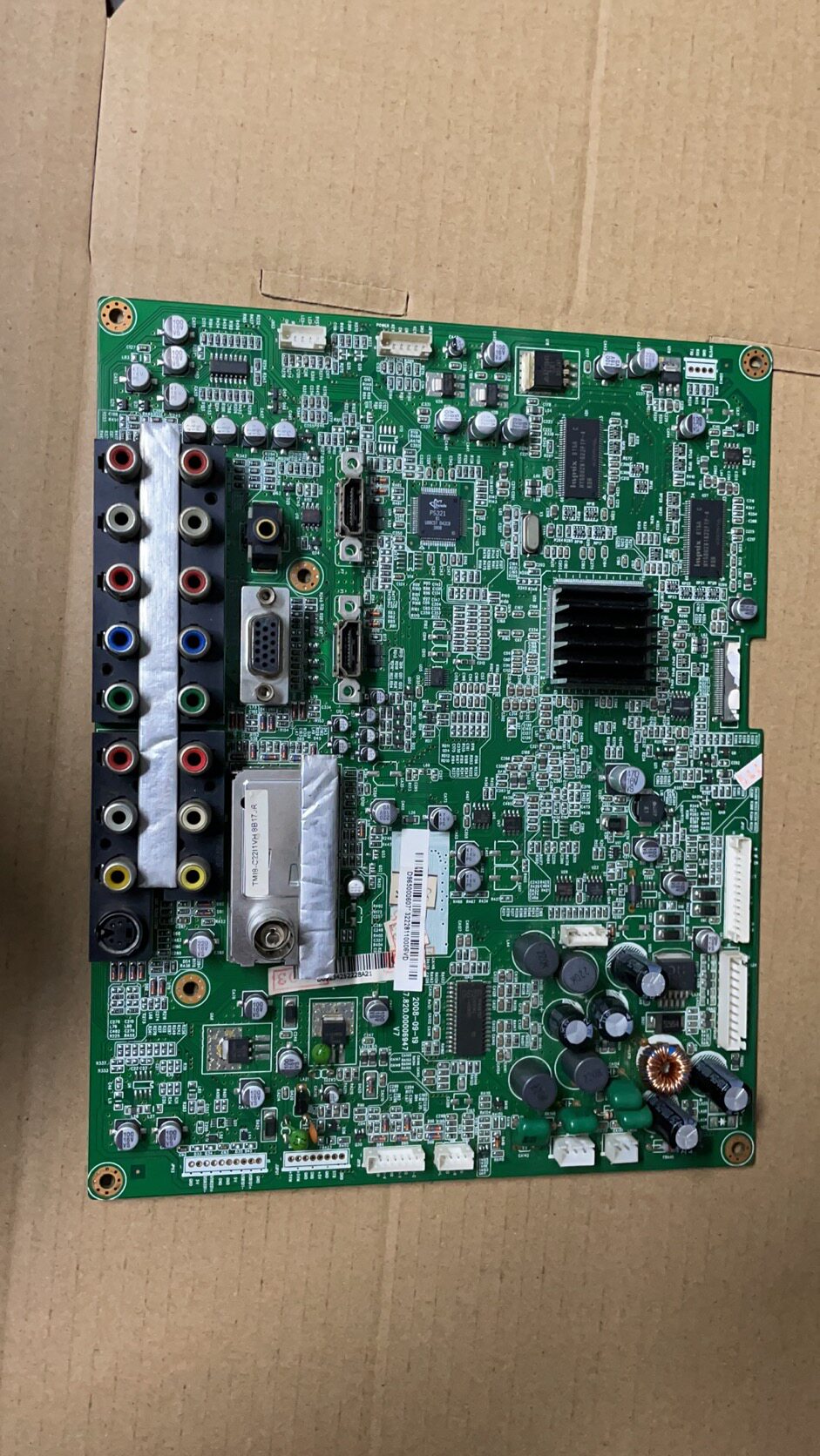 长虹PT42700NHD主板JUC7.820.00006947 V7 配屏S42AX-YB03实图 - 实物图