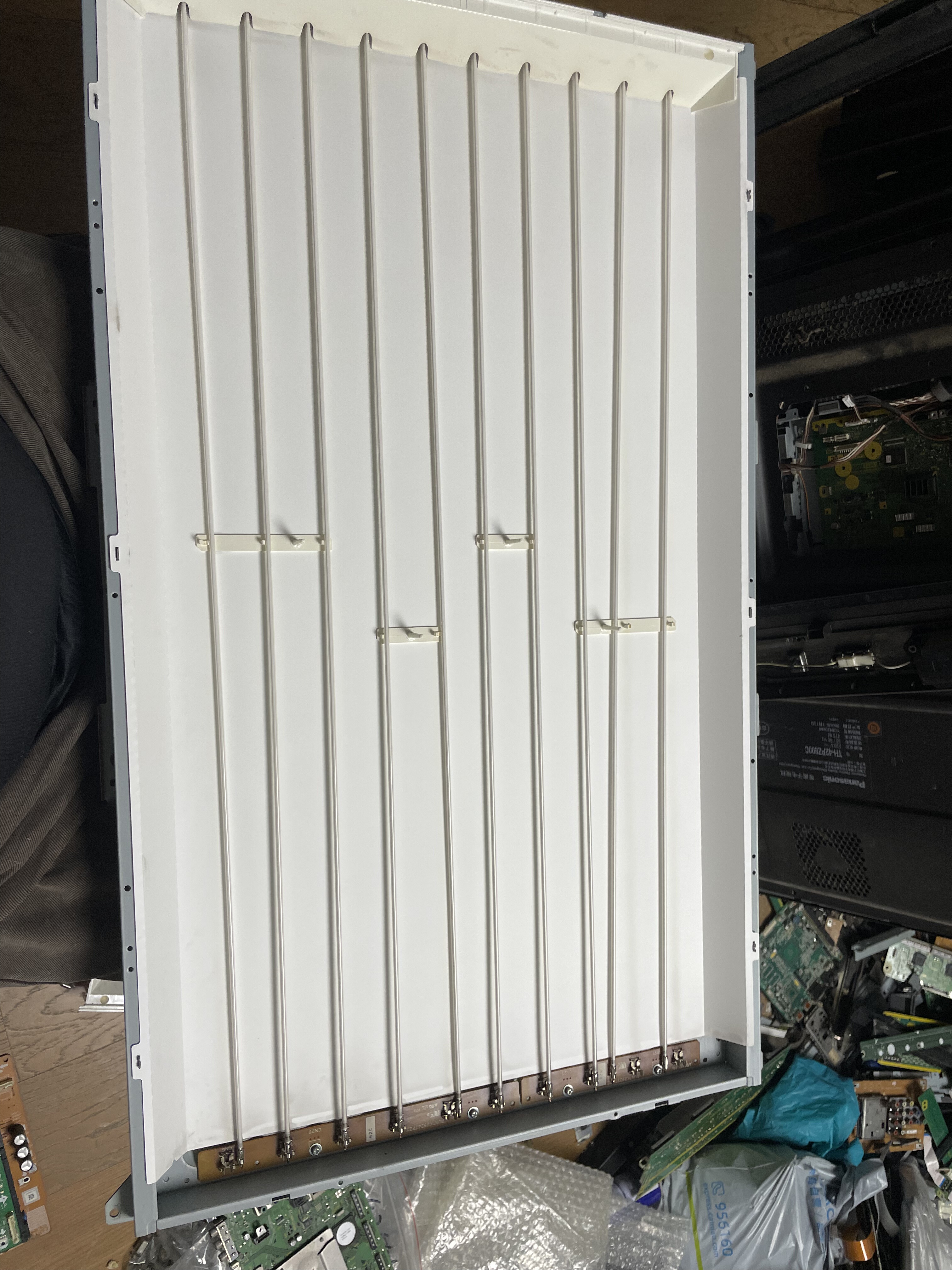 夏普 液晶电视机灯管LCD-32A33 32D30 32GH3单根价格顺丰到付易碎