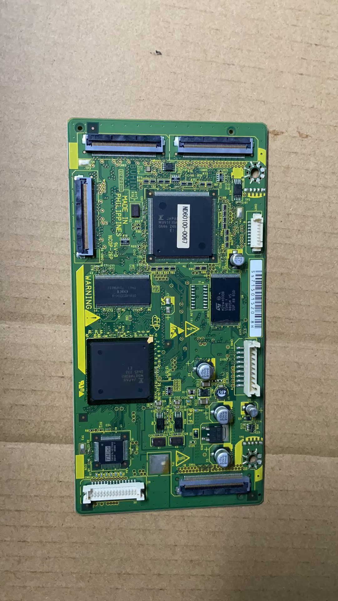 日立 42PD9570TC 42PD9500TC 逻辑板 ND25001-D103