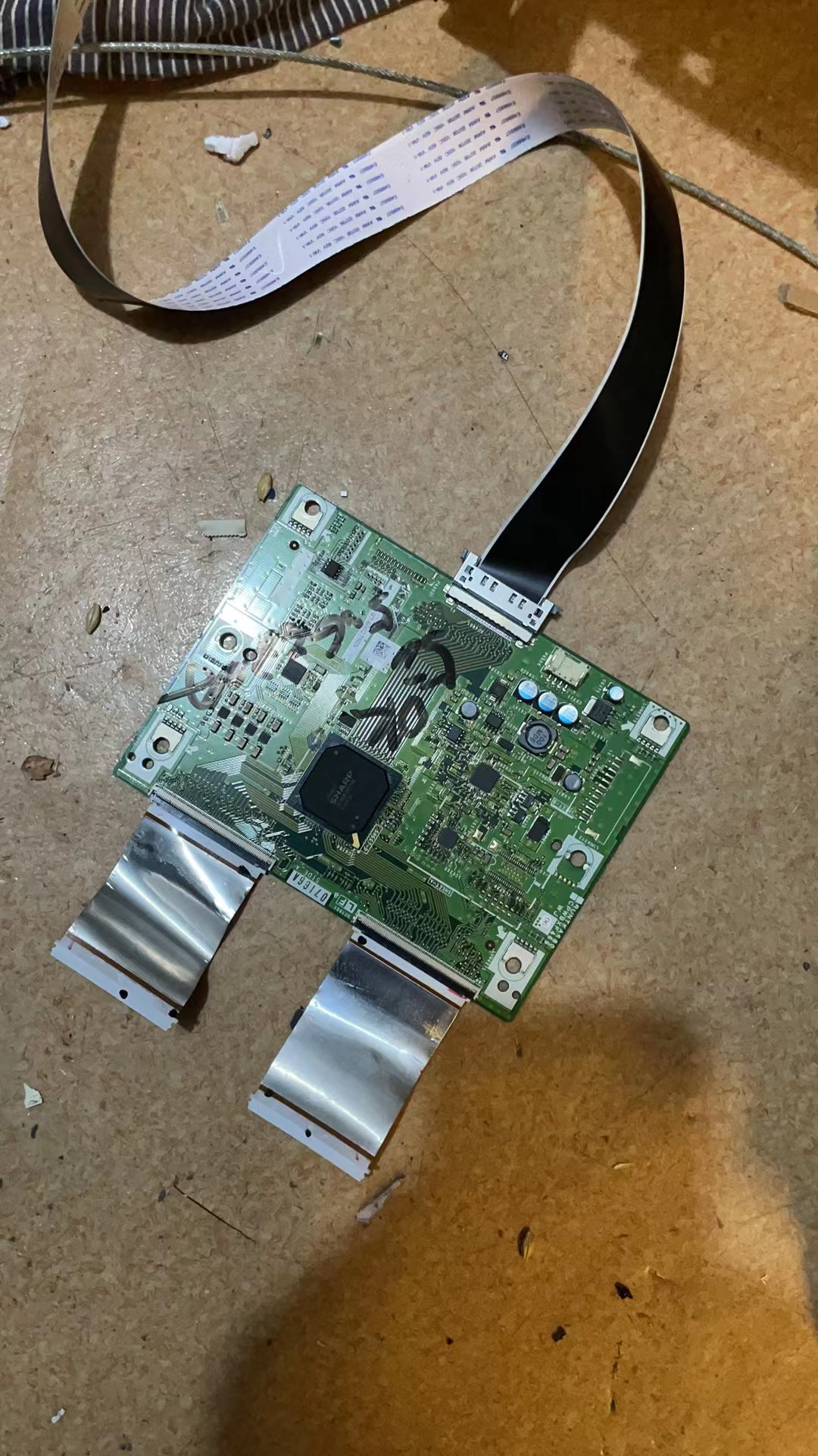 夏普 LCD-52GE220A 逻辑板 KF466 RUNTKA680 CPWBXF466 WJ06