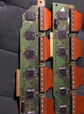 松下TH-42PV70C TH-42PV700C 缓冲板 TNPA4184 TNPA4185实物图