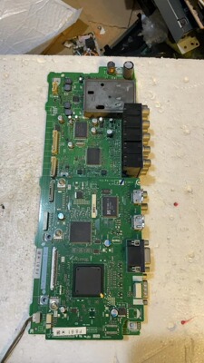 测试好夏普LCD-52GH1主板 QPWBXD893WJNB KD892WE 屏LK520T3LZ1BX