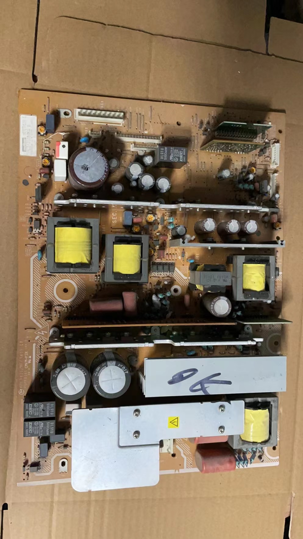 日立 42PD9580 42PD9570/9500TC电源板 MPF7436 MPF7437 PCPF0161