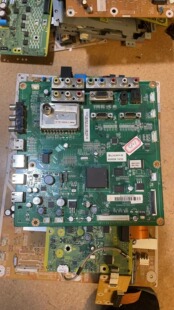 拆机长虹3DTV51858 主板JUC7.820.00048145 配屏S50HW-YB07
