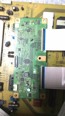 夏普 LCD-40LX235A逻辑板 QPWBXG098WJN1实物图