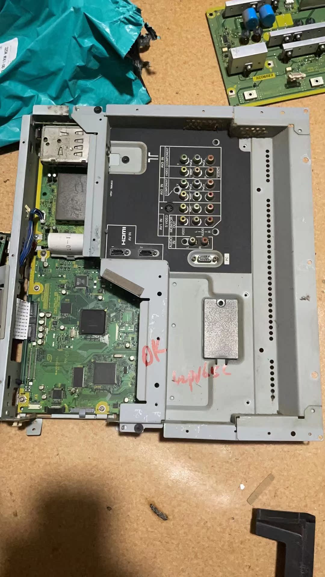 松下TH-42PV65C 42PA60C 50PV600C主板TNPA3756 1 DG