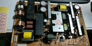 日立 42PD7990TC 电源板 MPF7415 PCPF0066 55A