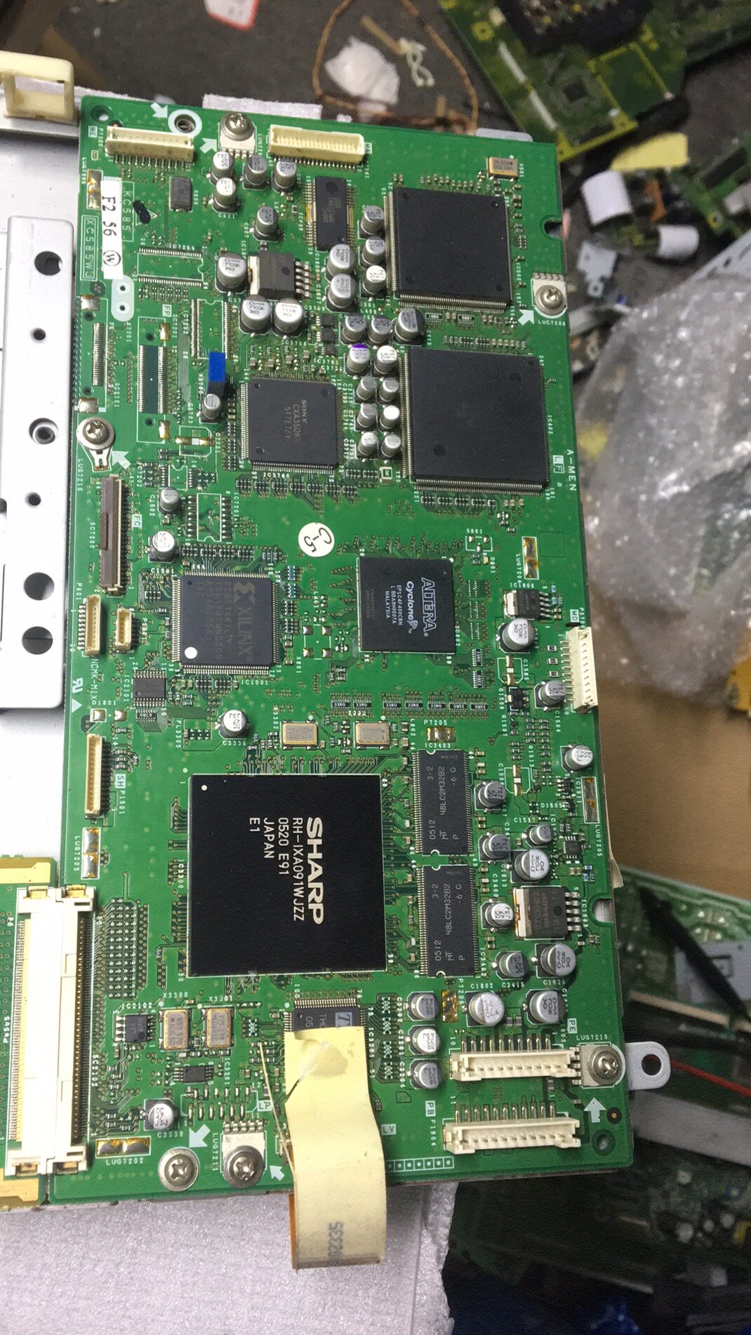 夏普 LCD-37GA3 主板 KC585 XC585WJ 配 LK370T3FZA1 屏