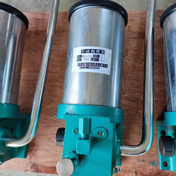 手动黄油枪润滑泵城中