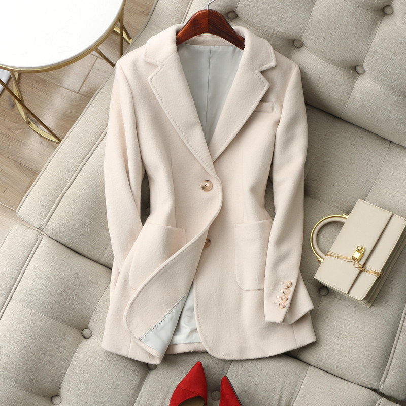 米色两粒扣修身羊毛呢西装外套冬