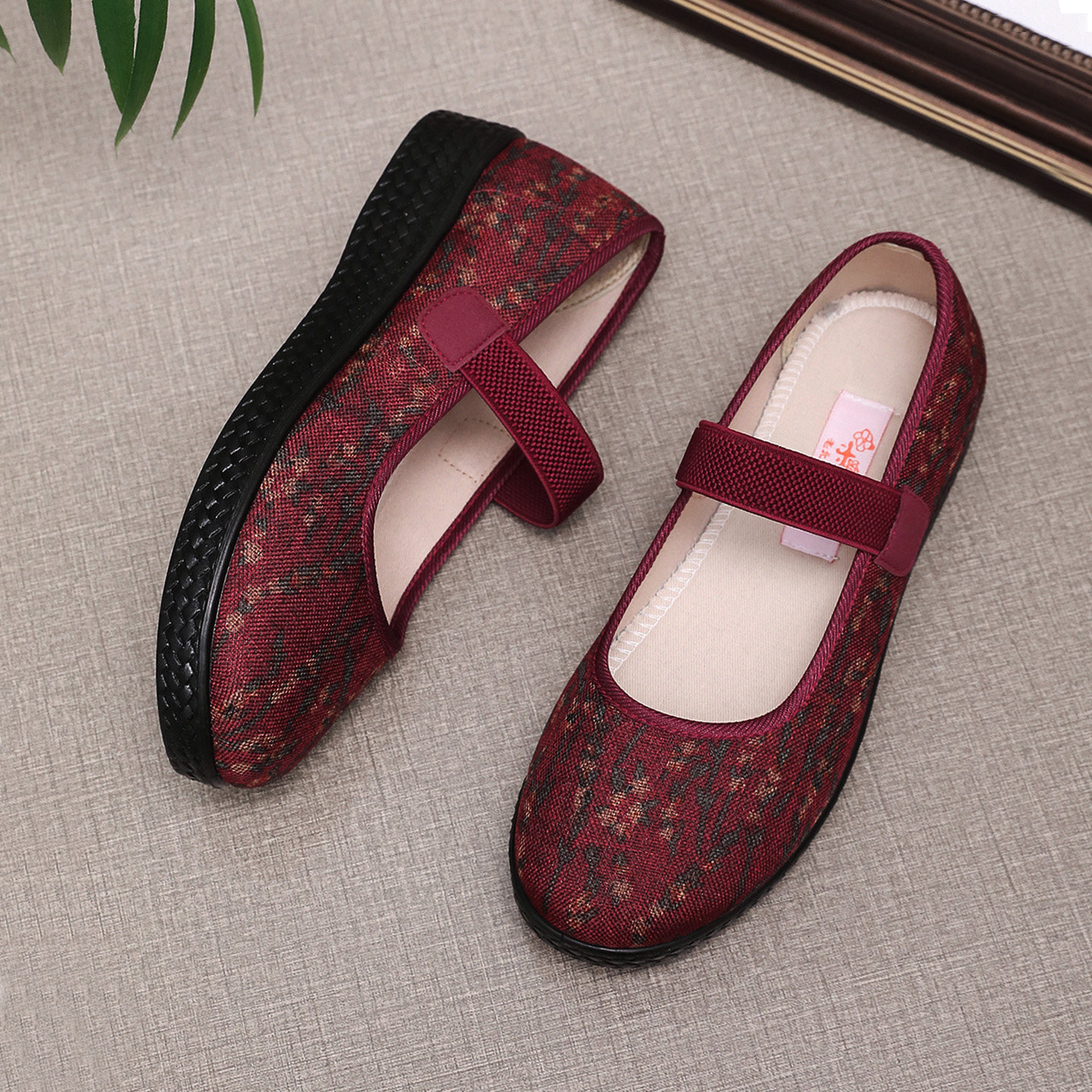 加宽胖脚老北京布鞋女平跟圆头妈妈鞋防滑软底休闲鞋舒适老太太鞋,女鞋,传统布鞋,淘宝优惠券,粉丝福利购,淘宝优惠卷