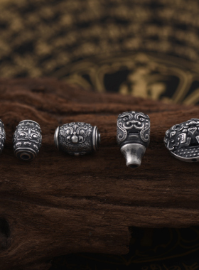 上尊藏式纯银兽纹项链