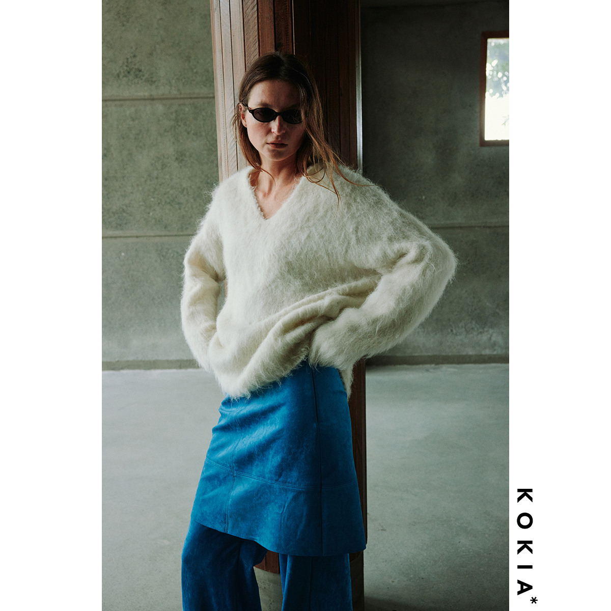 KOKIA羊驼毛拉毛V领宽松毛衣