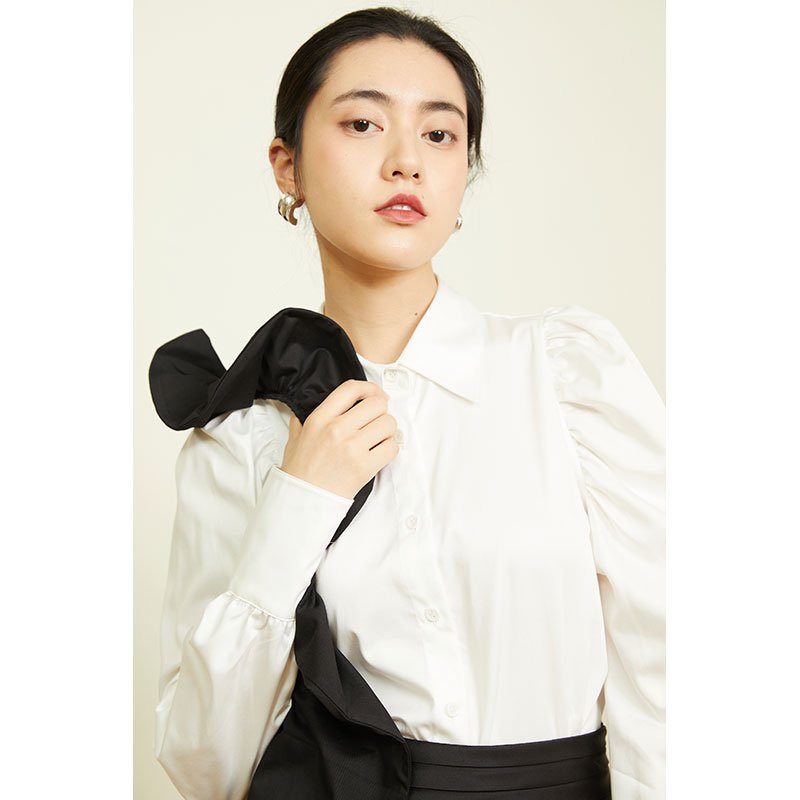 有然无边 小众设计百搭法式泡泡袖白衬衫女2020早春打底宫廷衬衣