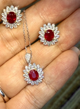 23888元港展捡漏甜美鸽血红宝石套装1.7克拉耳钉70分吊坠pt镶钻石