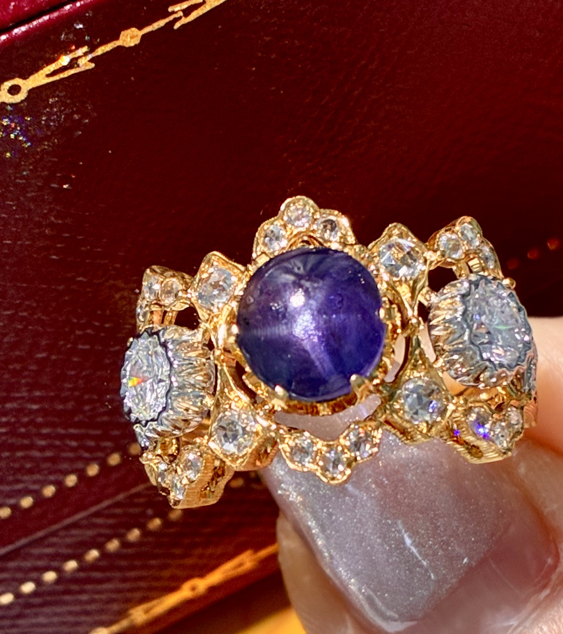 2万多亏本卖18K布布设计款2克拉 缅甸 无烧 浓紫色星光蓝宝石戒指