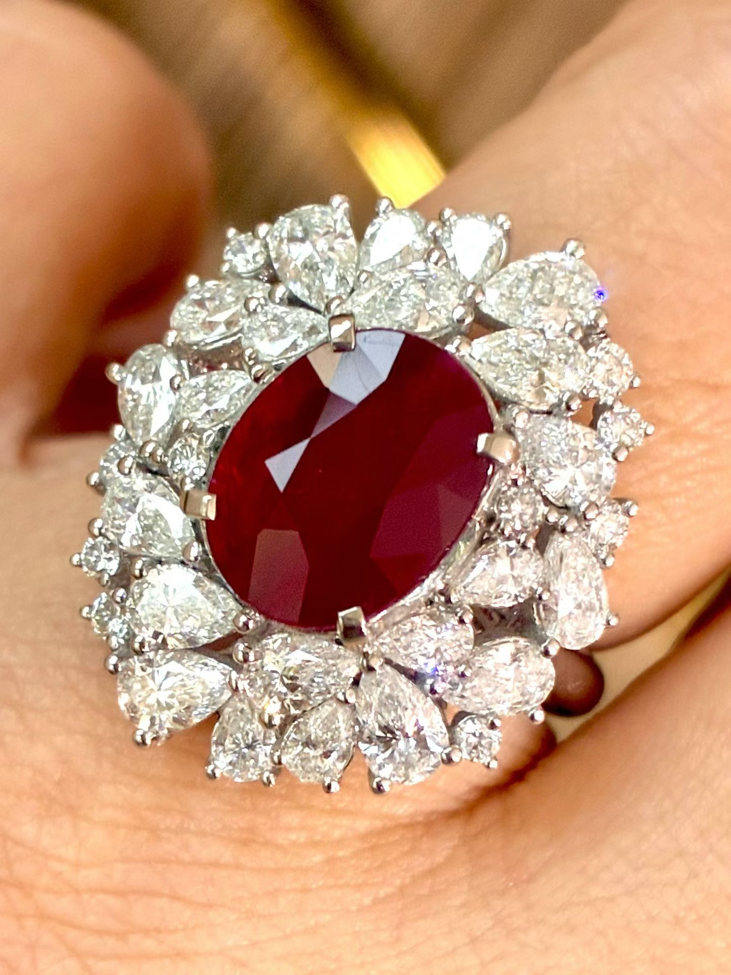 超级捡漏 收藏级 6克拉GRS无烧 莫桑比克红宝石钻戒Pt镶钻2.5克拉